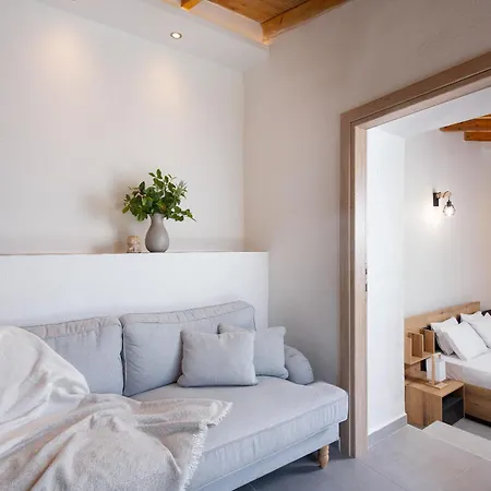 アパートホテル Kentrikon Iii 3*